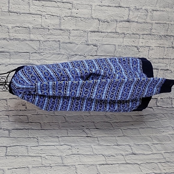 CROWN & IVY Blue Crew Neck Thick Sweater XL - Picture 4 of 6